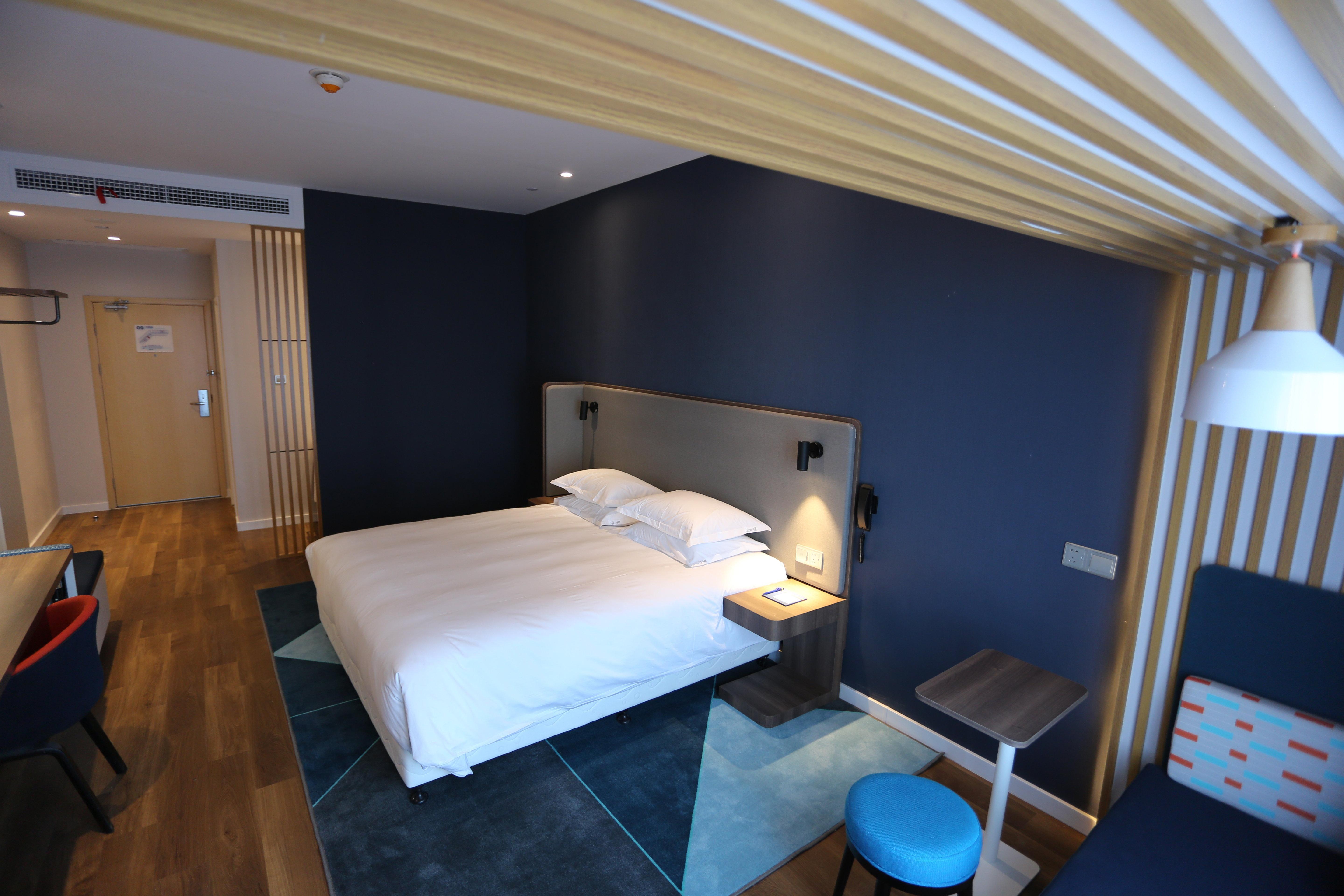Holiday Inn Express - Wuhan Optical Valley By Ihg Екстер'єр фото