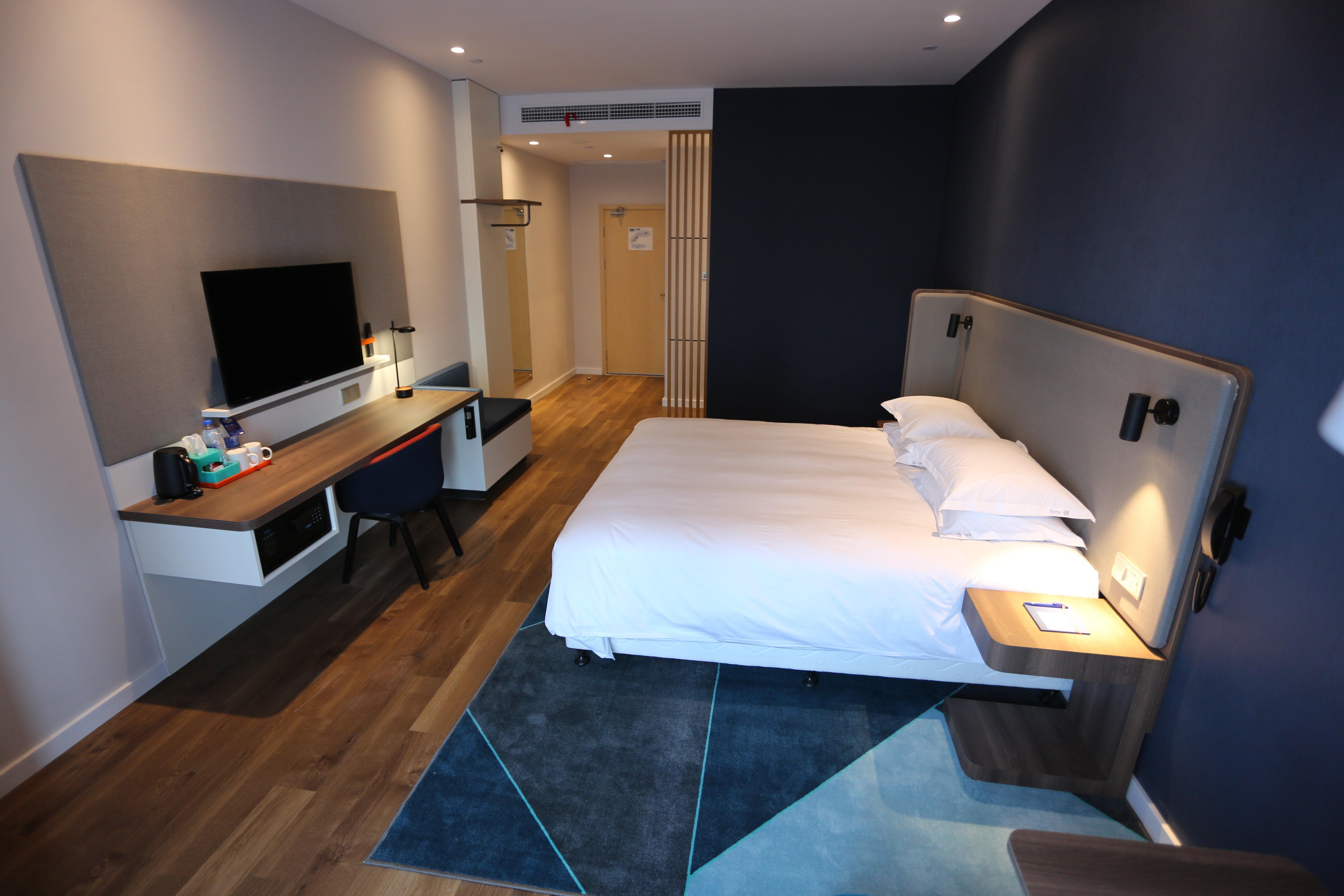Holiday Inn Express - Wuhan Optical Valley By Ihg Екстер'єр фото